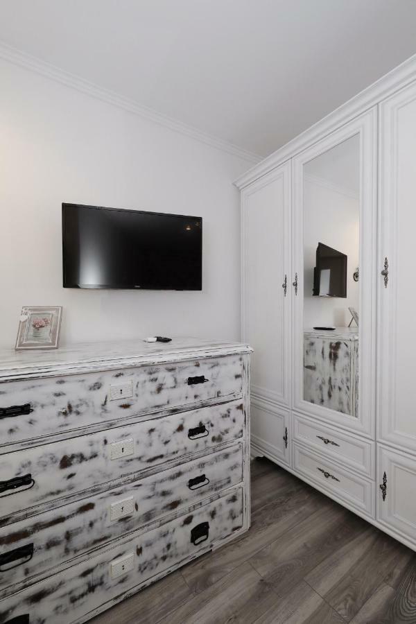 Pave Apartman Zára Kültér fotó