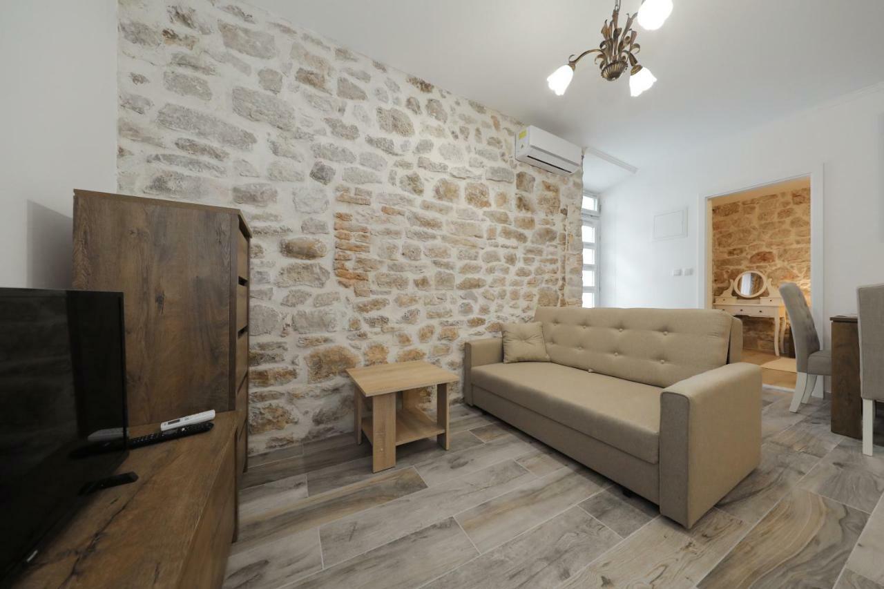 Pave Apartman Zára Kültér fotó
